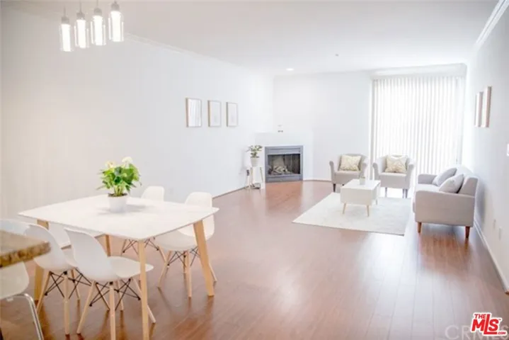 625 S Berendo Street 503, Los Angeles, California 90005