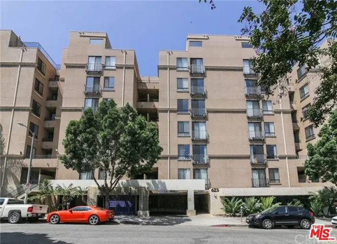 625 S Berendo Street 503, Los Angeles, California 90005