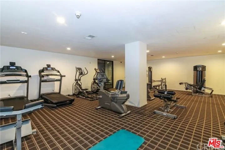 625 S Berendo Street 503, Los Angeles, California 90005