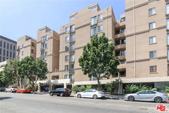 625 S Berendo Street 503, Los Angeles, California 90005