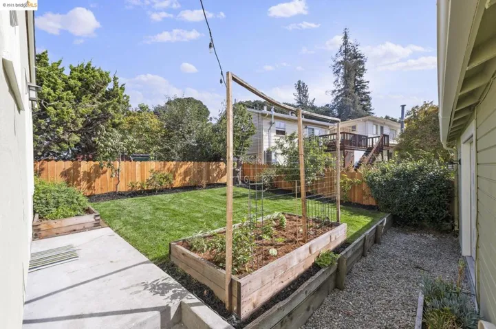 4022 Huntington St, Oakland, California 94619