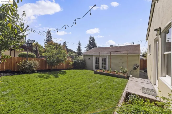 4022 Huntington St, Oakland, California 94619