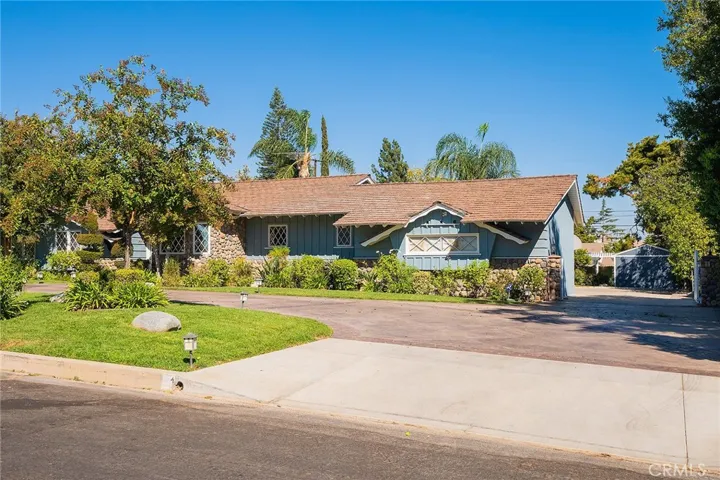 11222 Yarmouth Avenue, Granada Hills, California 91344