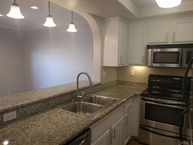 4230 48th Street 13, San Diego, California 92115