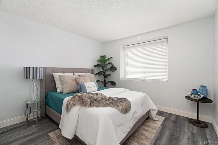 328 Riverview Way, Oceanside, California 92057