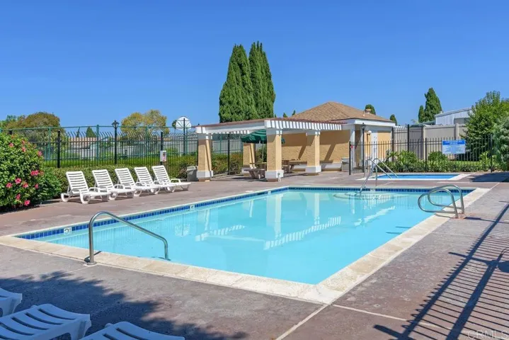328 Riverview Way, Oceanside, California 92057