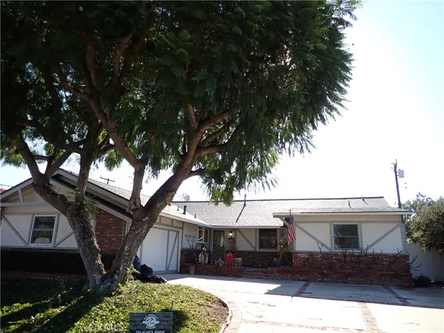 12932 Charloma Drive, Tustin, California 92780