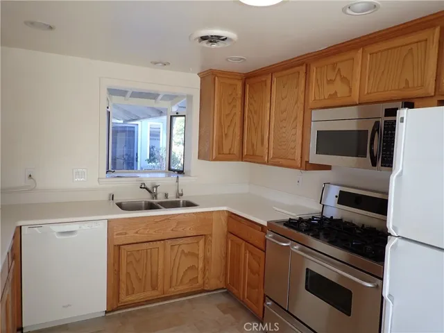 12932 Charloma Drive, Tustin, California 92780