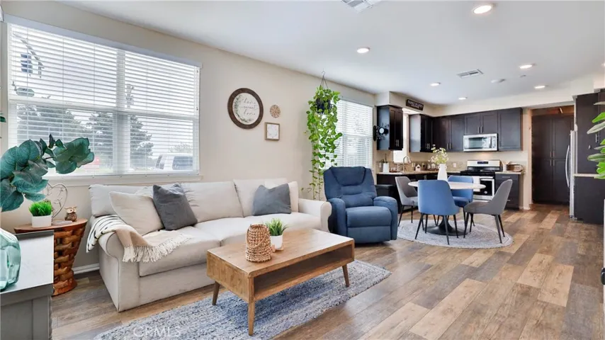 7707 Paxton Place, Rancho Cucamonga, California 91730
