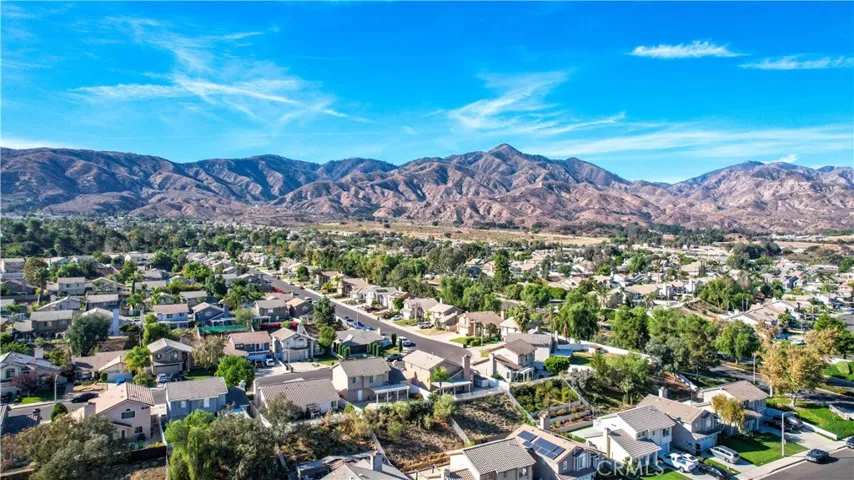 13328 Crystal Springs Drive, Corona, California 92883