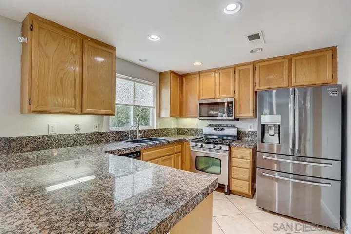 788 Vista San Javier, San Diego, California 92154