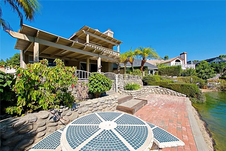 3232 Clear Lake Road, Ontario, California 91761
