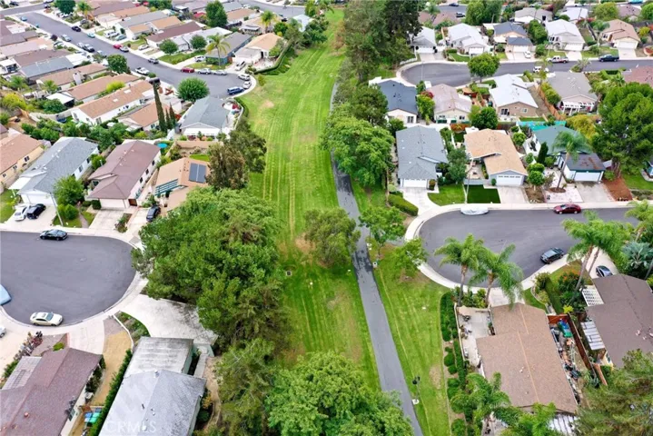 27231 Nubles, Mission Viejo, California 92692