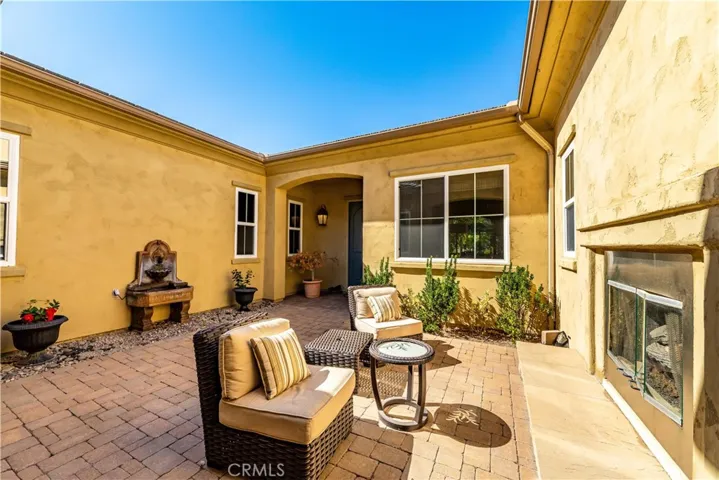 1557 Loch Ness Drive, Fallbrook, California 92028