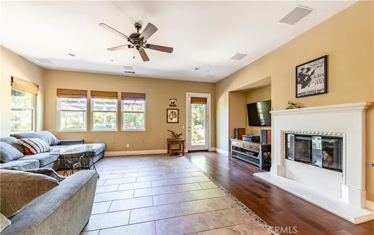1557 Loch Ness Drive, Fallbrook, California 92028