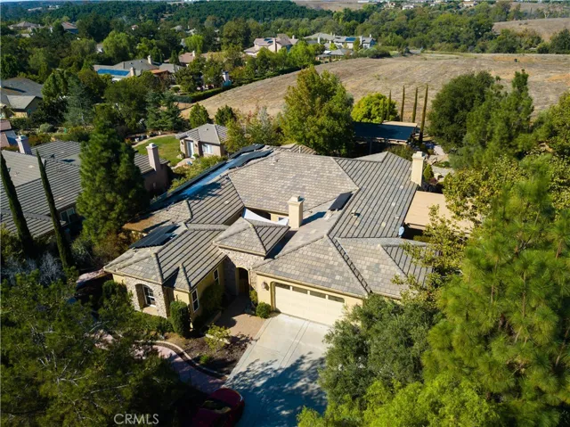 1557 Loch Ness Drive, Fallbrook, California 92028