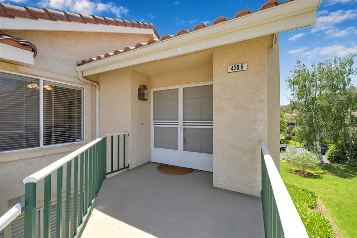 420 Huyler Lane B, Simi Valley, California 93065