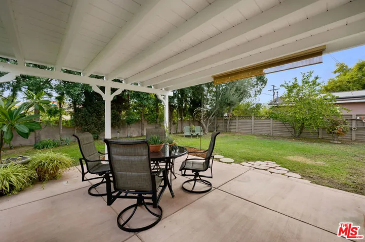 19606 Enadia Way, Reseda, California 91335