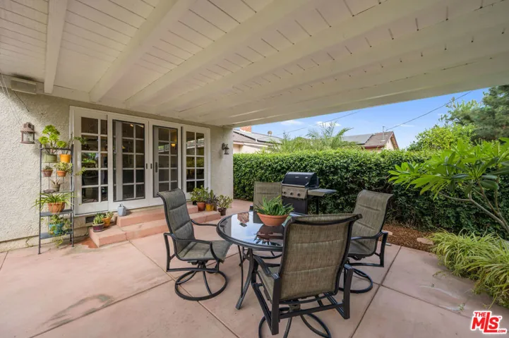 19606 Enadia Way, Reseda, California 91335
