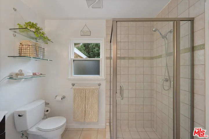 19606 Enadia Way, Reseda, California 91335