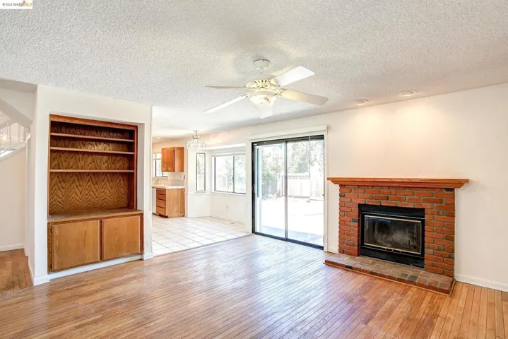 913 Flintrock Dr, Antioch, California 94509