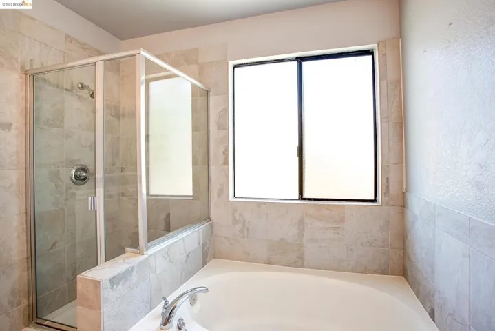 913 Flintrock Dr, Antioch, California 94509