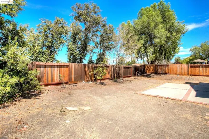913 Flintrock Dr, Antioch, California 94509