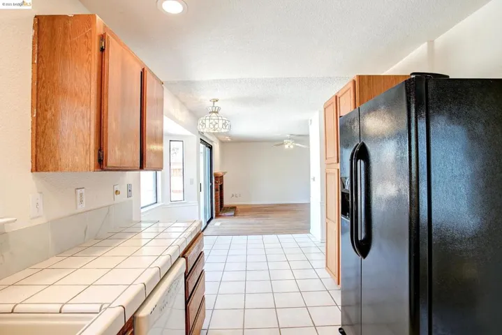 913 Flintrock Dr, Antioch, California 94509