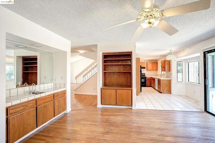 913 Flintrock Dr, Antioch, California 94509
