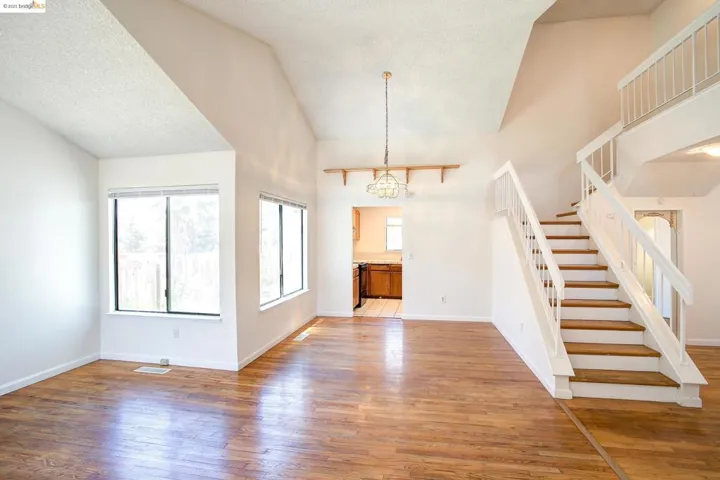 913 Flintrock Dr, Antioch, California 94509