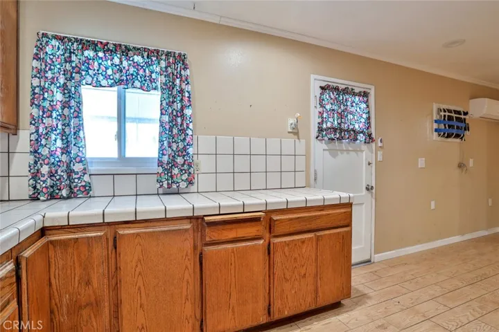 10721 Alameda Avenue, Bloomington, California 92316