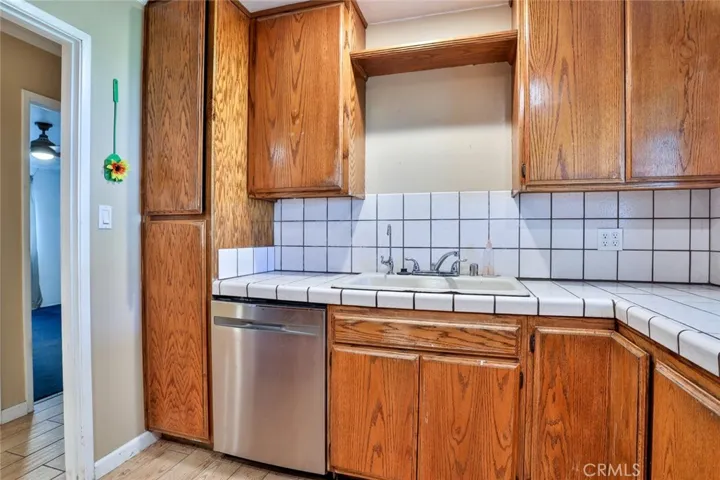 10721 Alameda Avenue, Bloomington, California 92316