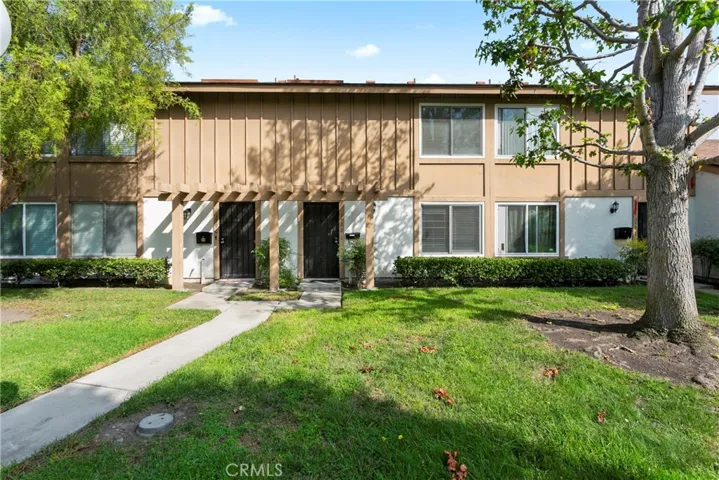 350 Carriage Drive 373, Santa Ana, California 92707
