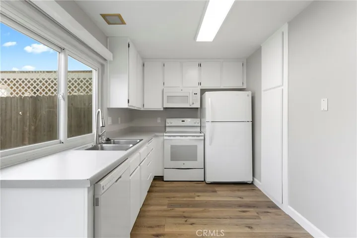 350 Carriage Drive 373, Santa Ana, California 92707