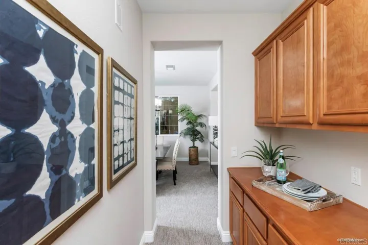 2330 Carioca Place, Vista, California 92084