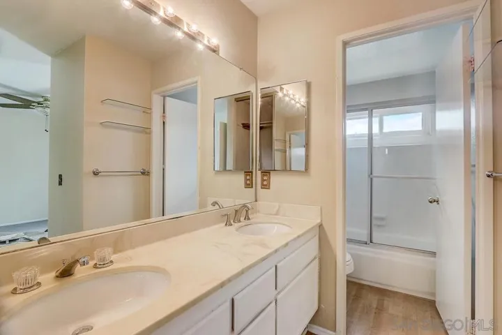 1565 Seabrook Ln, San Diego, California 92139