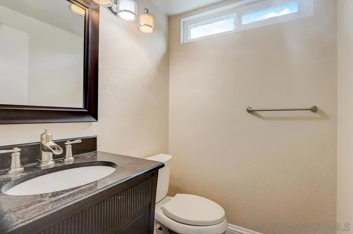 1565 Seabrook Ln, San Diego, California 92139