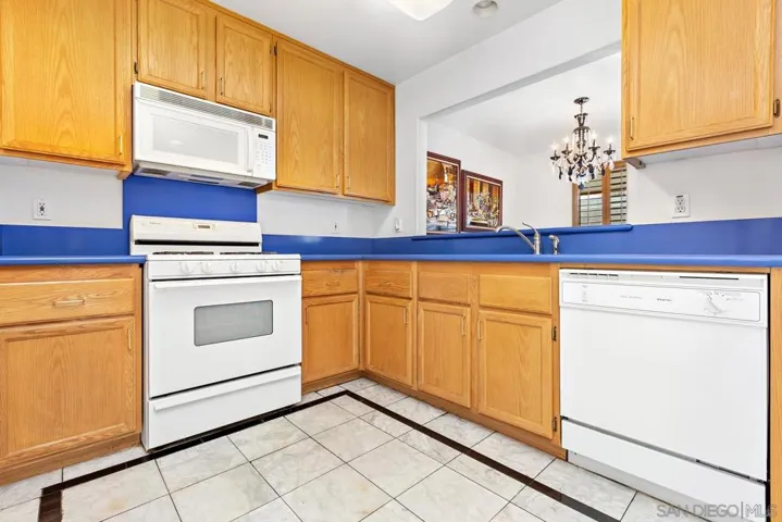 922 N Walnut St 4, La Habra Heights, California 90631