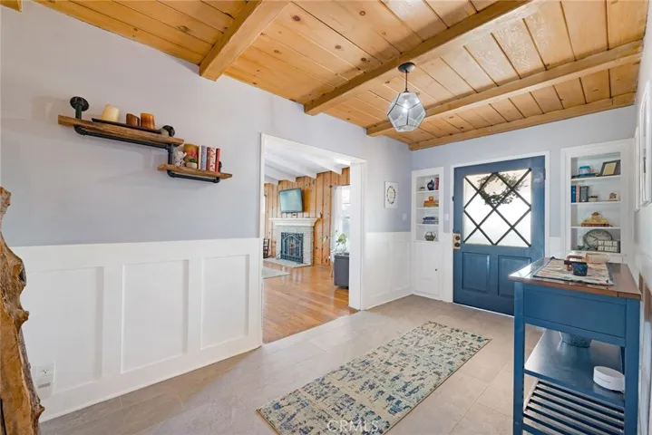 9994 Helen Avenue, Shadow Hills, California 91040