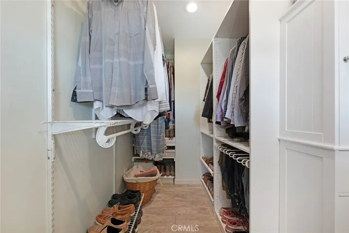 9994 Helen Avenue, Shadow Hills, California 91040