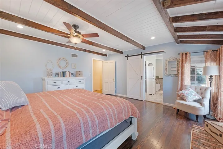 9994 Helen Avenue, Shadow Hills, California 91040