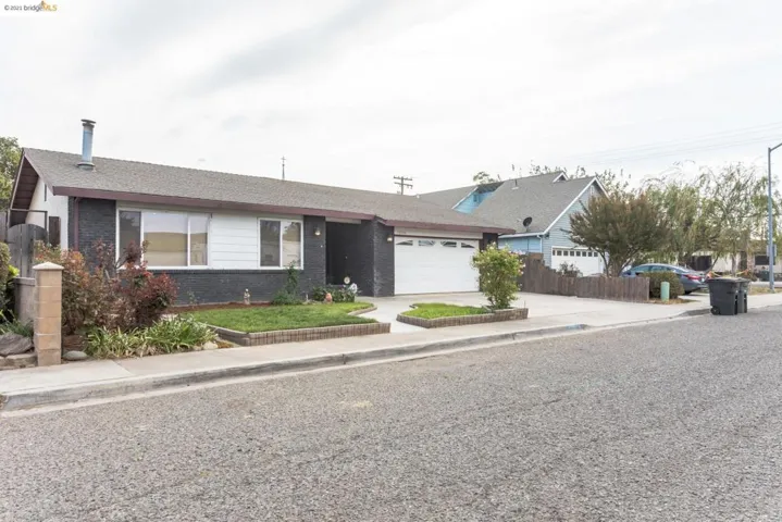 12004 Acosta Ct, Waterford, California 95386
