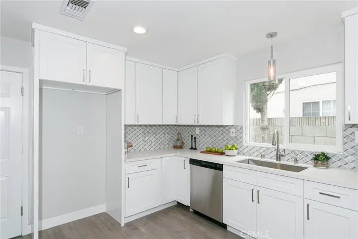 1453 E Fernrock Street, Carson, California 90746