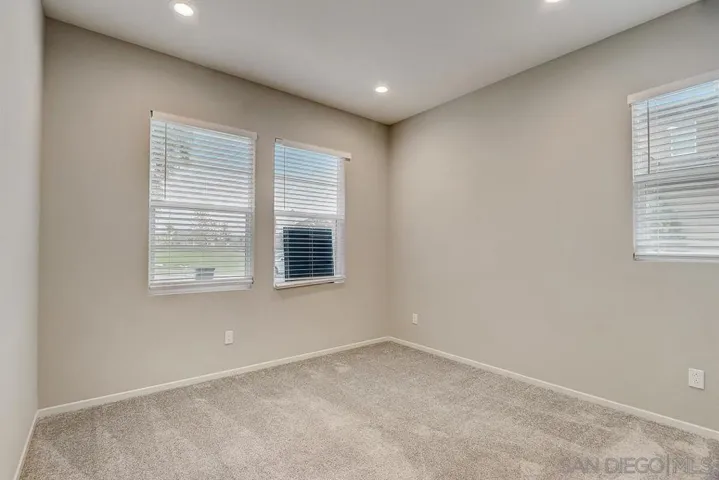 995 Camino Aldea, Chula Vista, California 91913