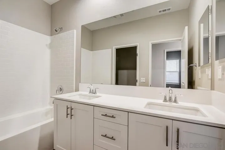 995 Camino Aldea, Chula Vista, California 91913