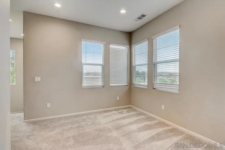 995 Camino Aldea, Chula Vista, California 91913