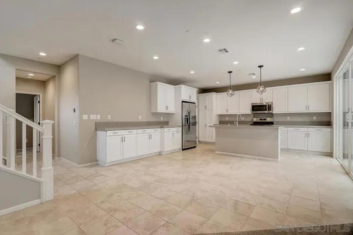 995 Camino Aldea, Chula Vista, California 91913