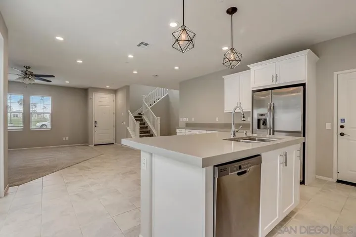 995 Camino Aldea, Chula Vista, California 91913