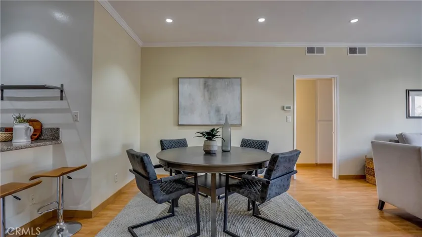 424 S Westmoreland Avenue 204, Los Angeles, California 90020