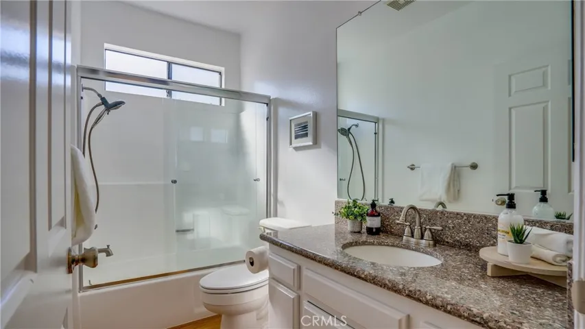 424 S Westmoreland Avenue 204, Los Angeles, California 90020